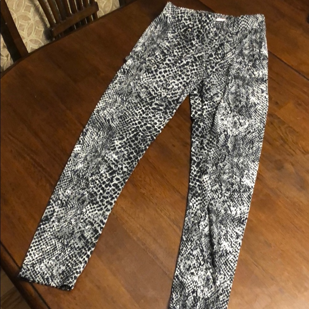 Girls justice leggings size 12